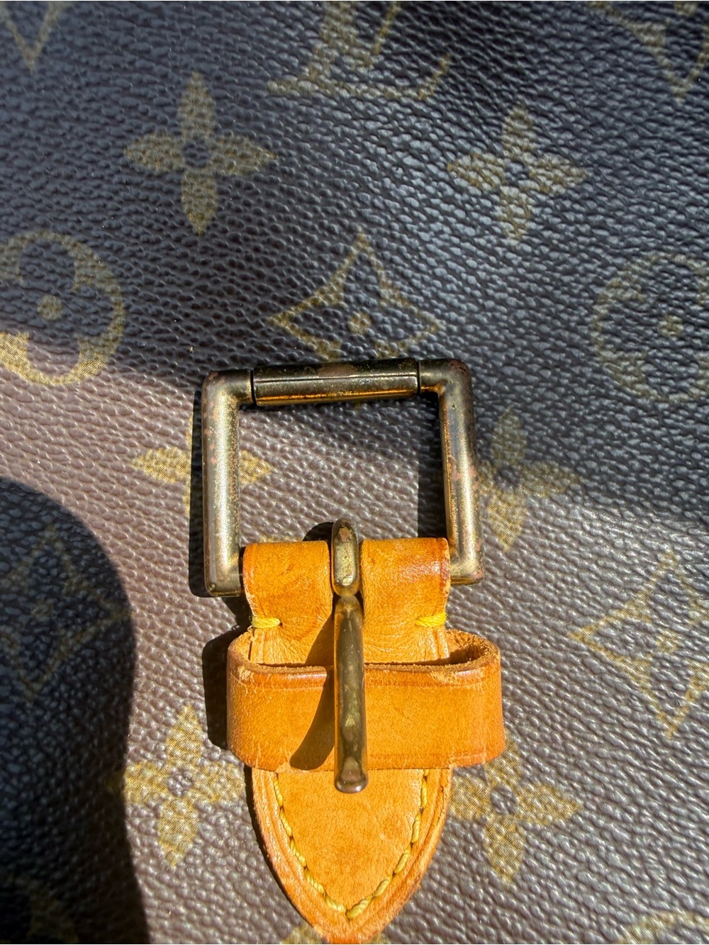 Louis Vuitton Monogram Canvas Backpack in Brown and Tan Leather GM - Picture 4 of 16